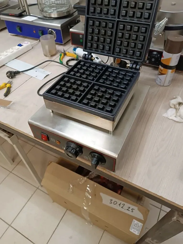 Вафельница для объемных вафель HWB-1S (1 секция, прямоугольник) (выставочный образец) — фото 4