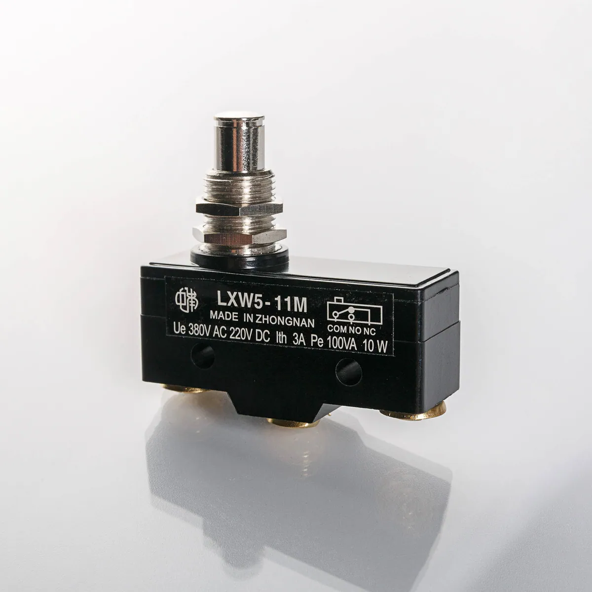 Концевой выключатель LXW5-11M для BSF-501/601, DZ-400 NEW